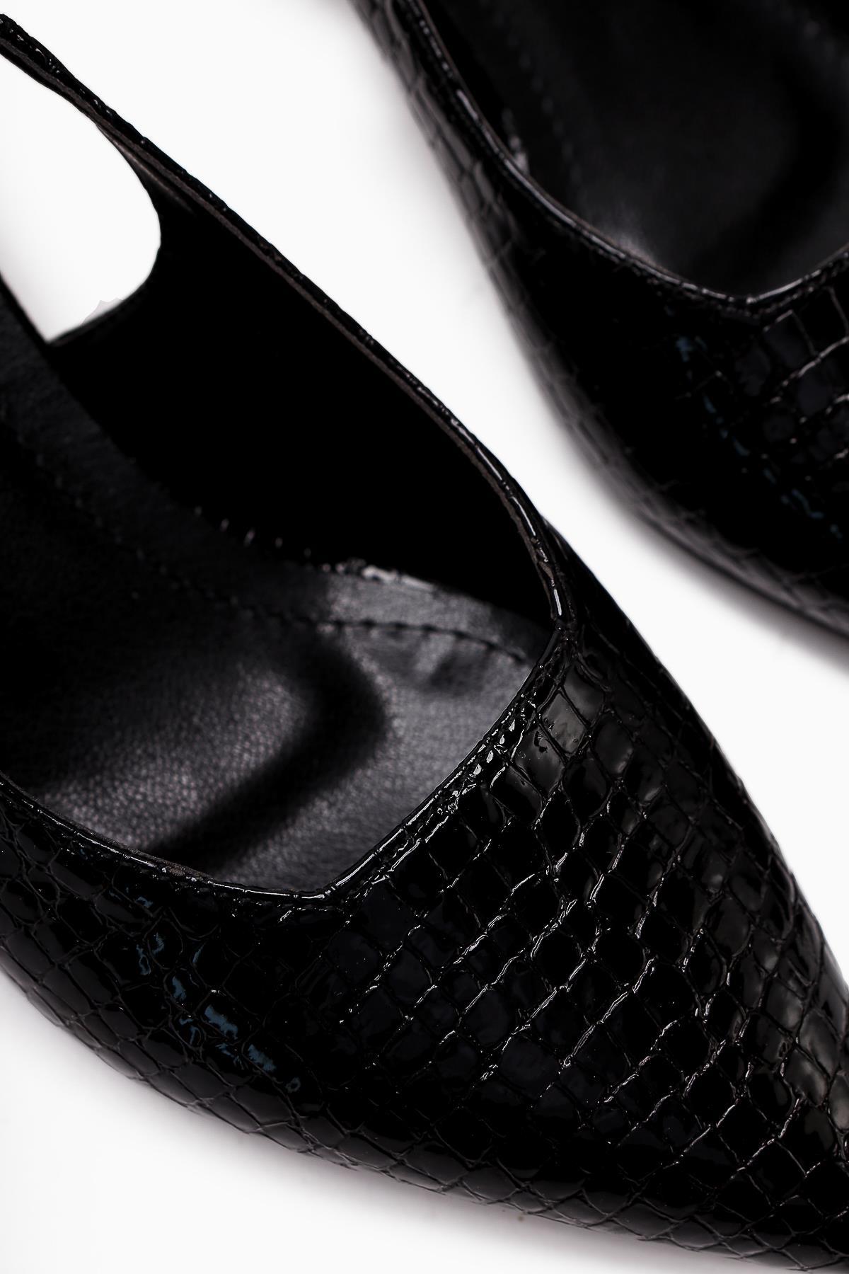 Nadiya Black Crocodile Belted Women’s Heeled Shoes