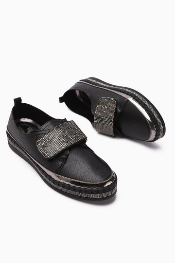Valmira – Black Velcro Stone-Detail Casual Shoe (Women)