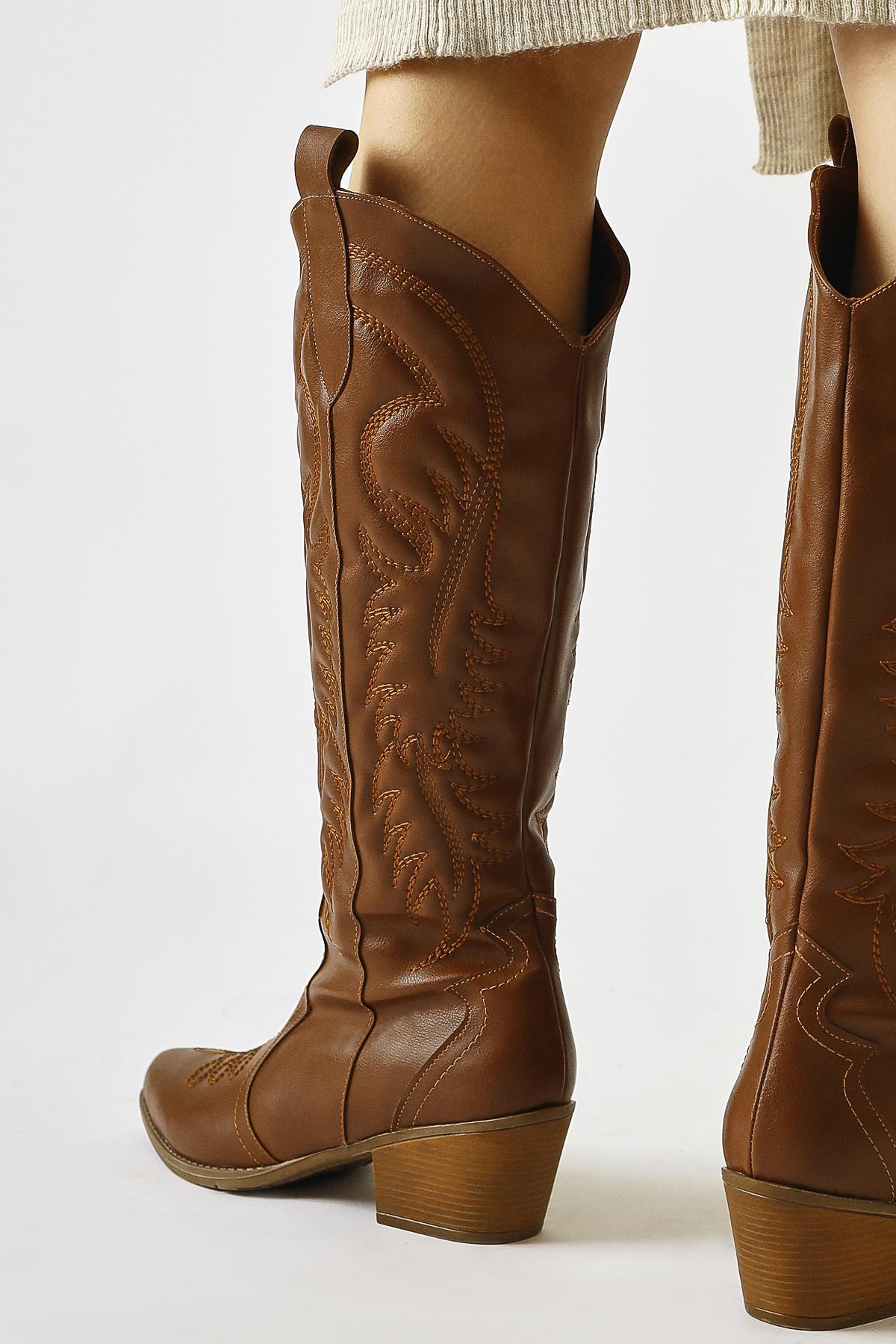 Florida Taba Embroidery Detail Pointed Toe Western Boot