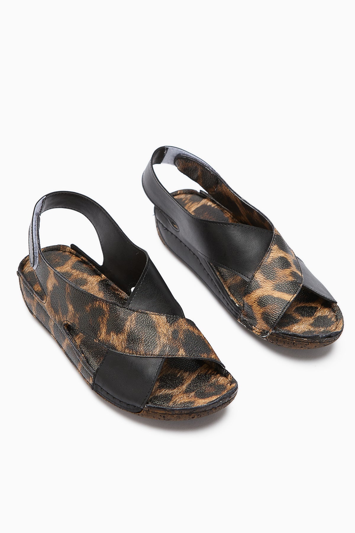 Margit – Leopard-Print Cross-Strap Sandal (Women)