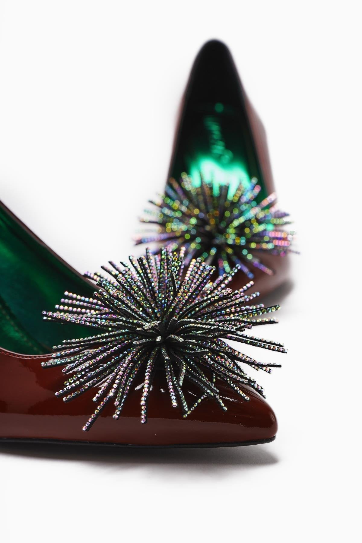Choi – Burgundy Patent Pointed-Toe Stone-Embellished Tassel-Detail Heeled Shoe (Women)