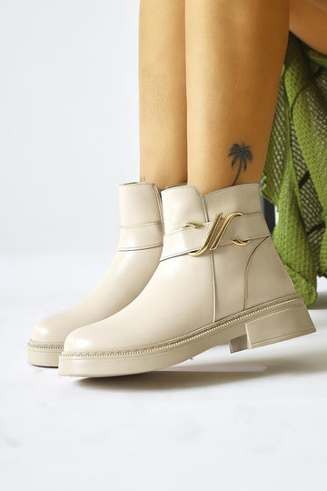 Birta – Beige Buckle-Detail Round-Toe Boot