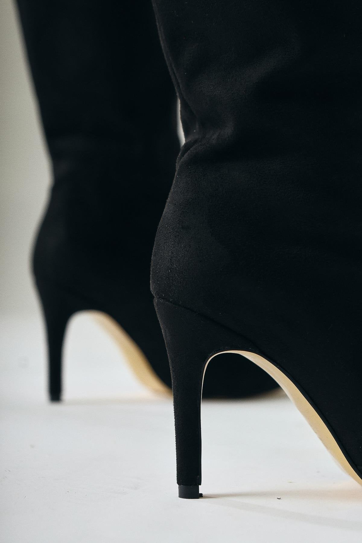 Lucine – Black Suede Pointed-Toe Slim Heel Pull-On Knee-High Boot (Women)