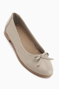 Holly Genuine Leather Beige Bow Women’s Ballet Flats