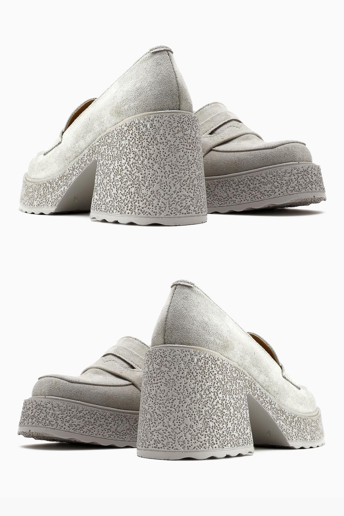 Boi Gray Suede Platform Everyday Women's Shoe