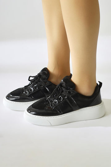 Jakleen Black Patent Leather Detailed Parachute Sneakers