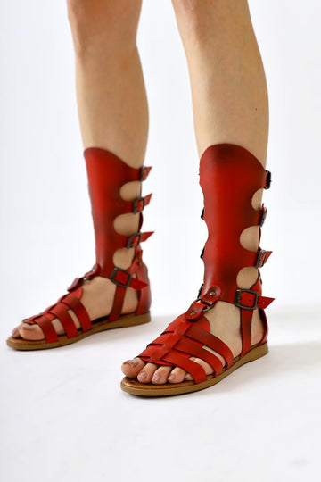 Baisa Genuine Leather Red Buckle Detailed Flat Sandals