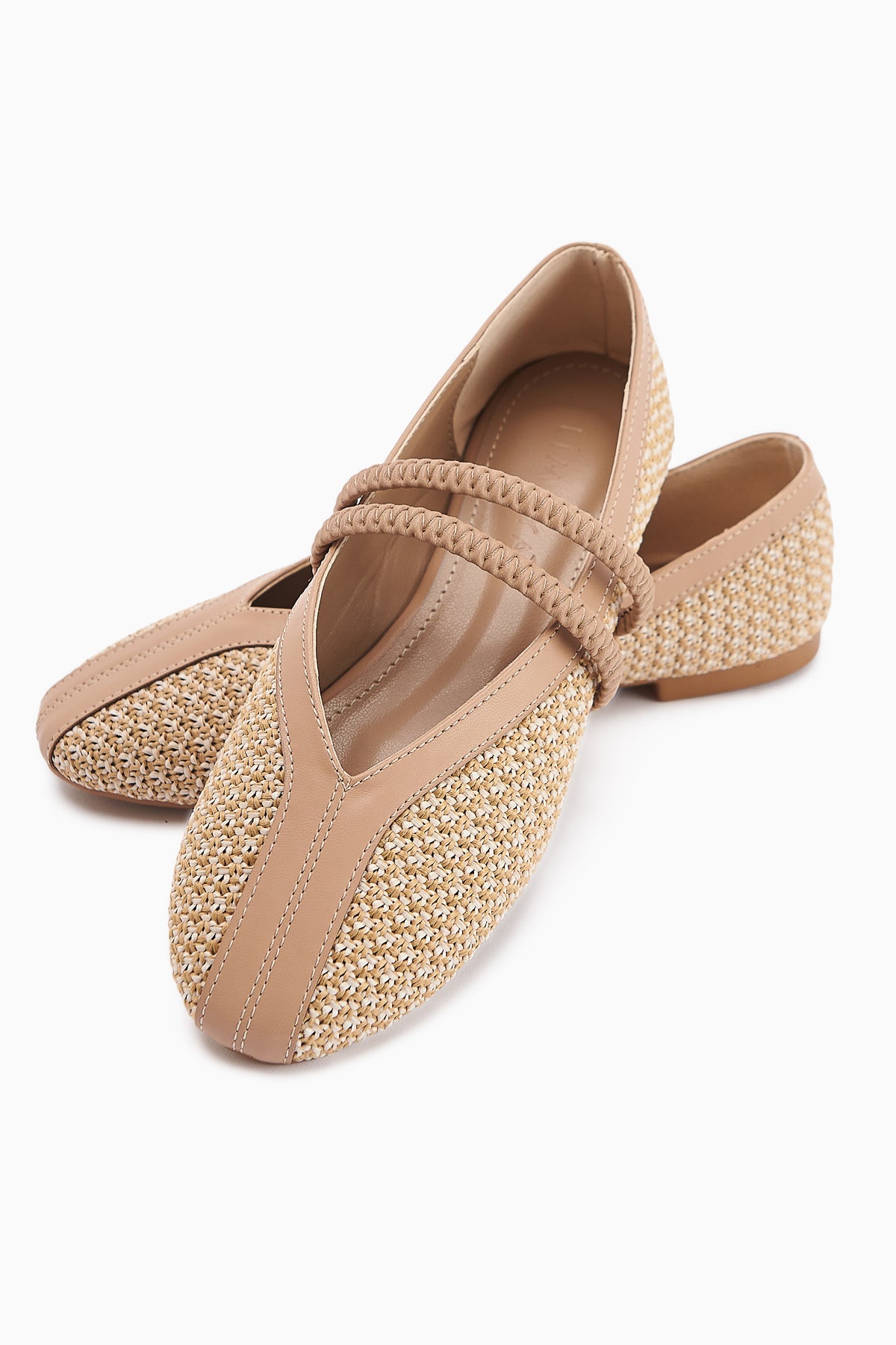 Gwen Beige Elastic Detail Women's Ballet Flats