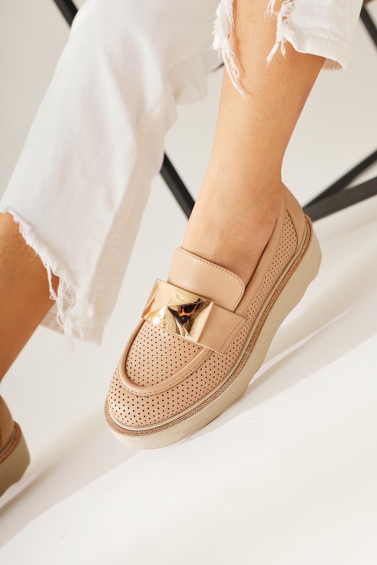 Khloe – Nude Buckle-Detail Perforated Loafer (Women)