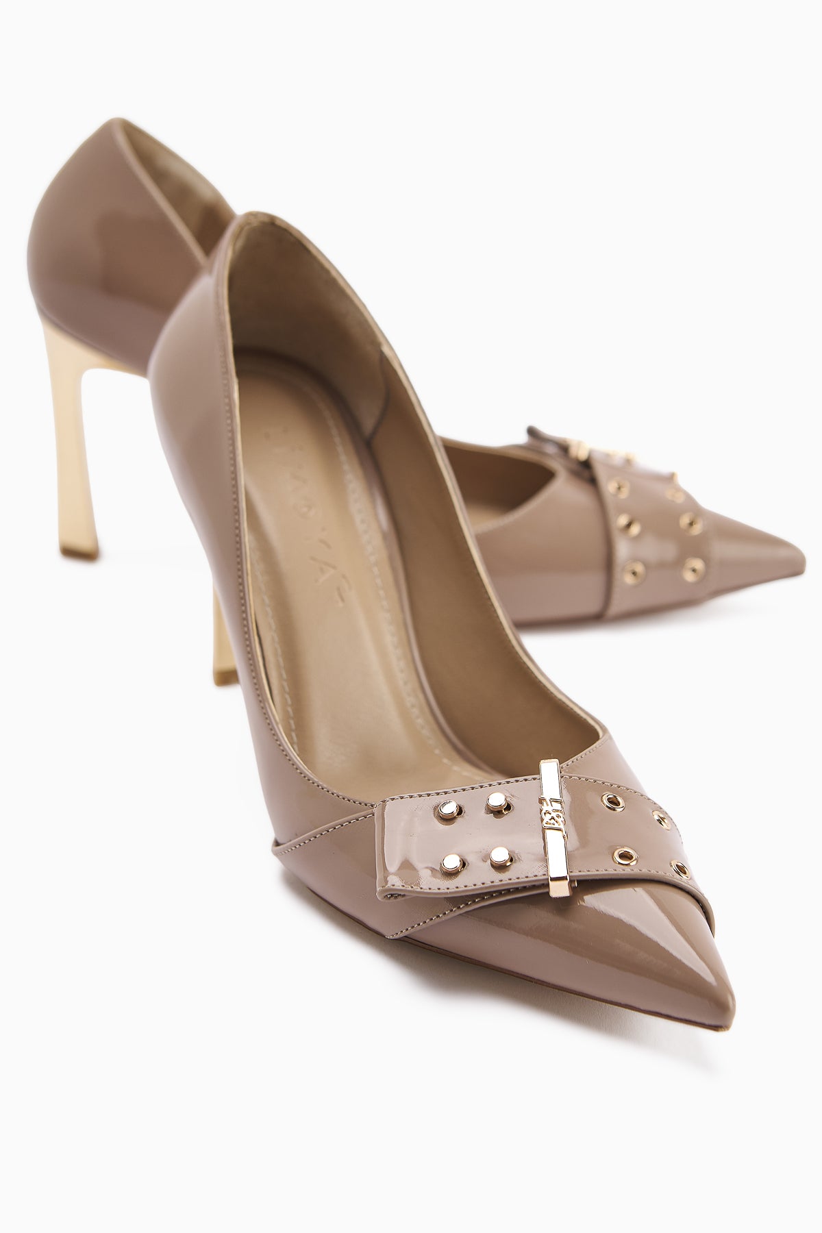 Sven Beige Patent Detailed Women’s Heeled Shoes