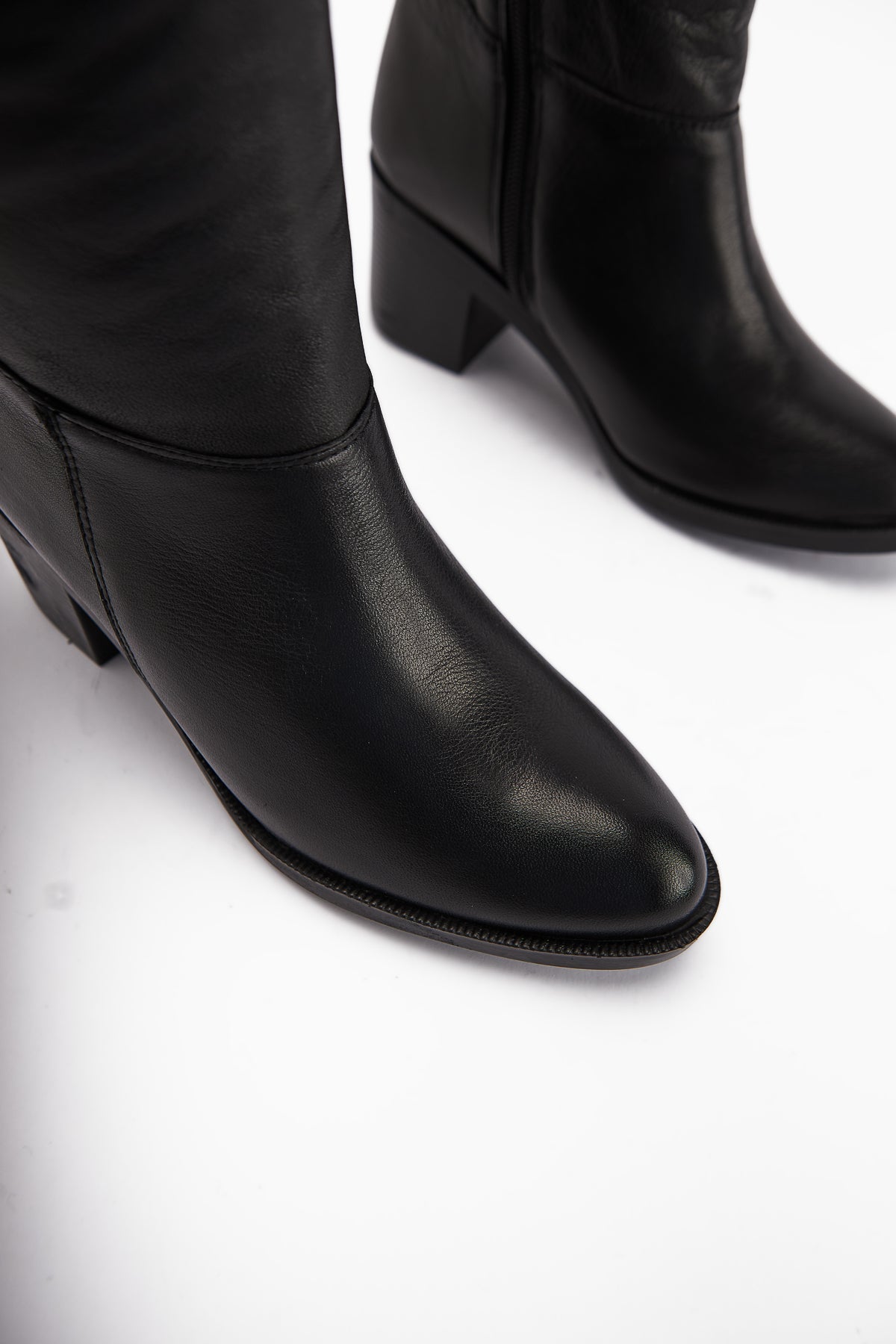 Sahara Genuine Leather Black Pleated Zipper Women's Boot