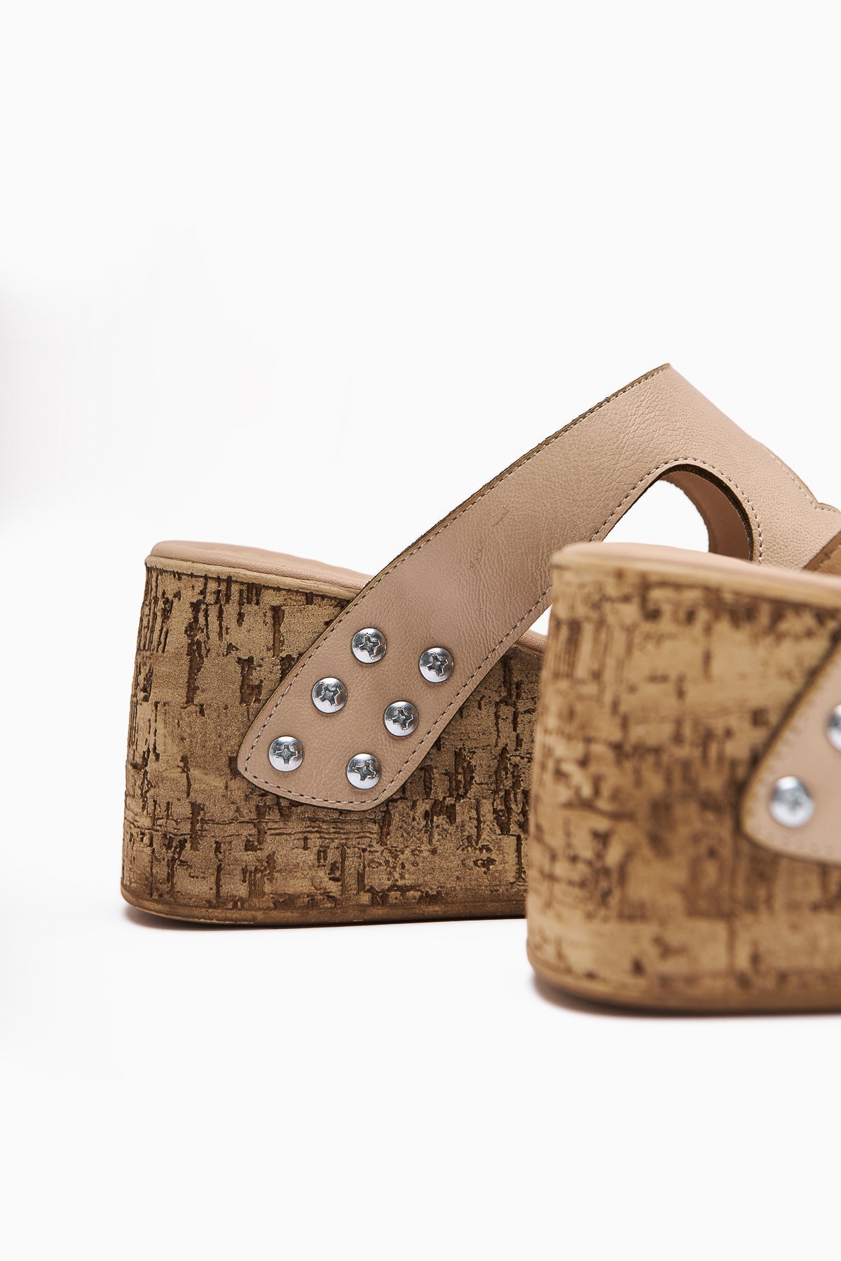 Freya Women's Beige Slippers with Screw Detail