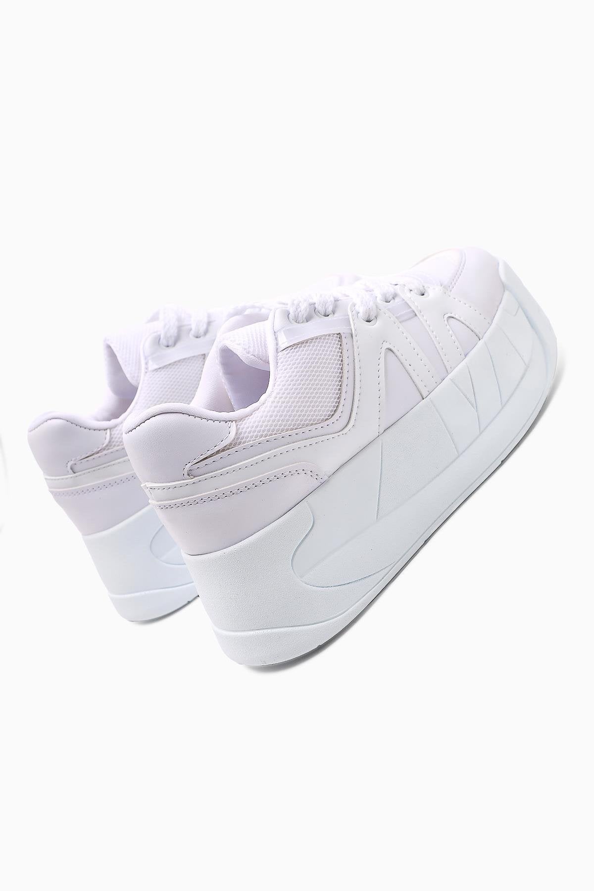 Alvi – White Leather-Look Detail Sneaker (Women)