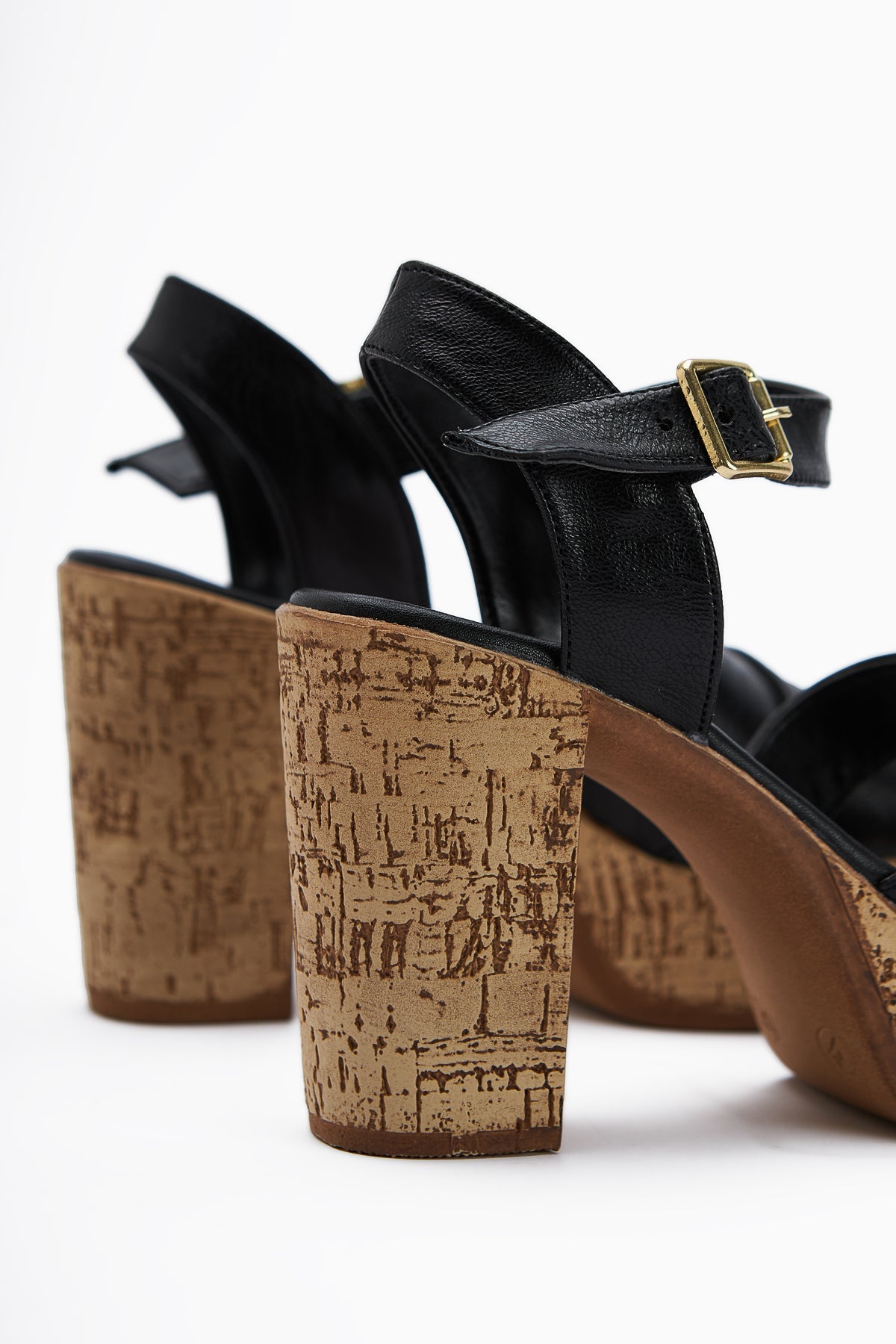 Hera Black Cross-Strap Platform Heeled Sandals for Women