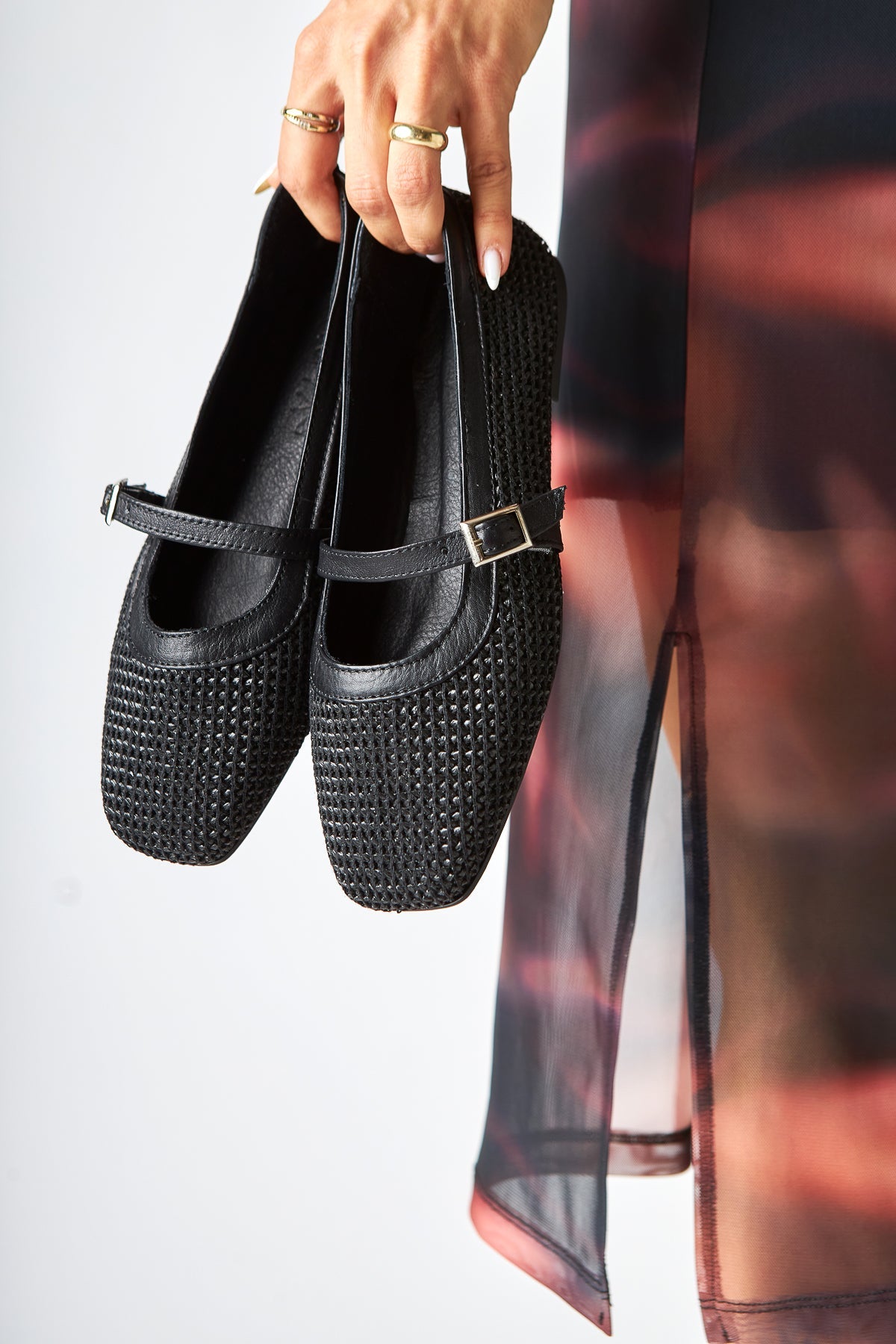 Remza Black Women's Ballet Flat with Buckle, Comfortable Daily Shoe, Woven Texture