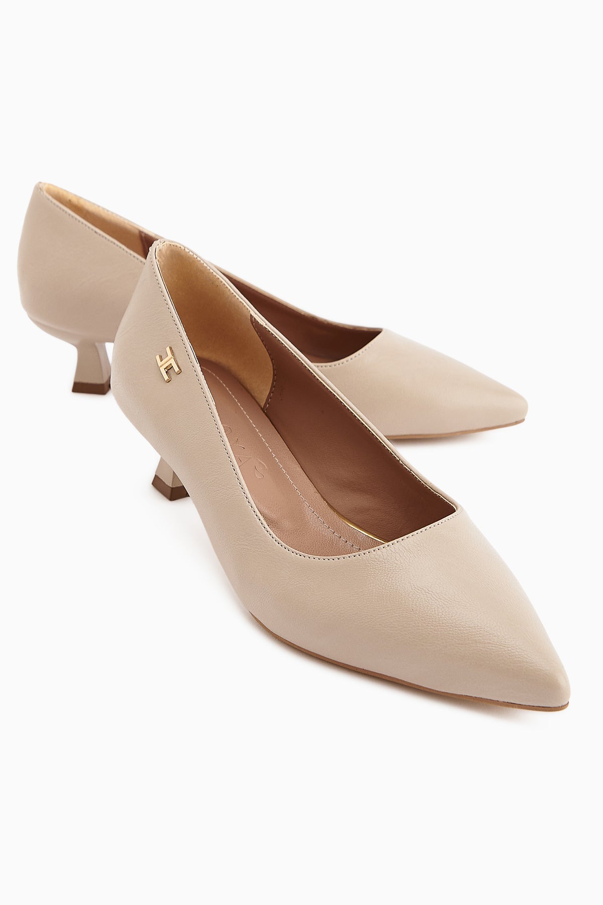 Wera Women's Beige Short Heel Stiletto