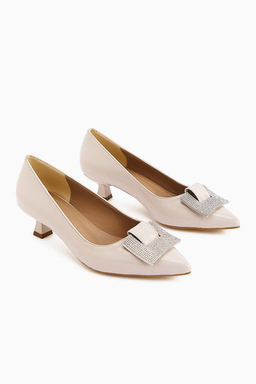 Lini – Nude Patent Buckle-Detail Low-Heel Shoe (Women)