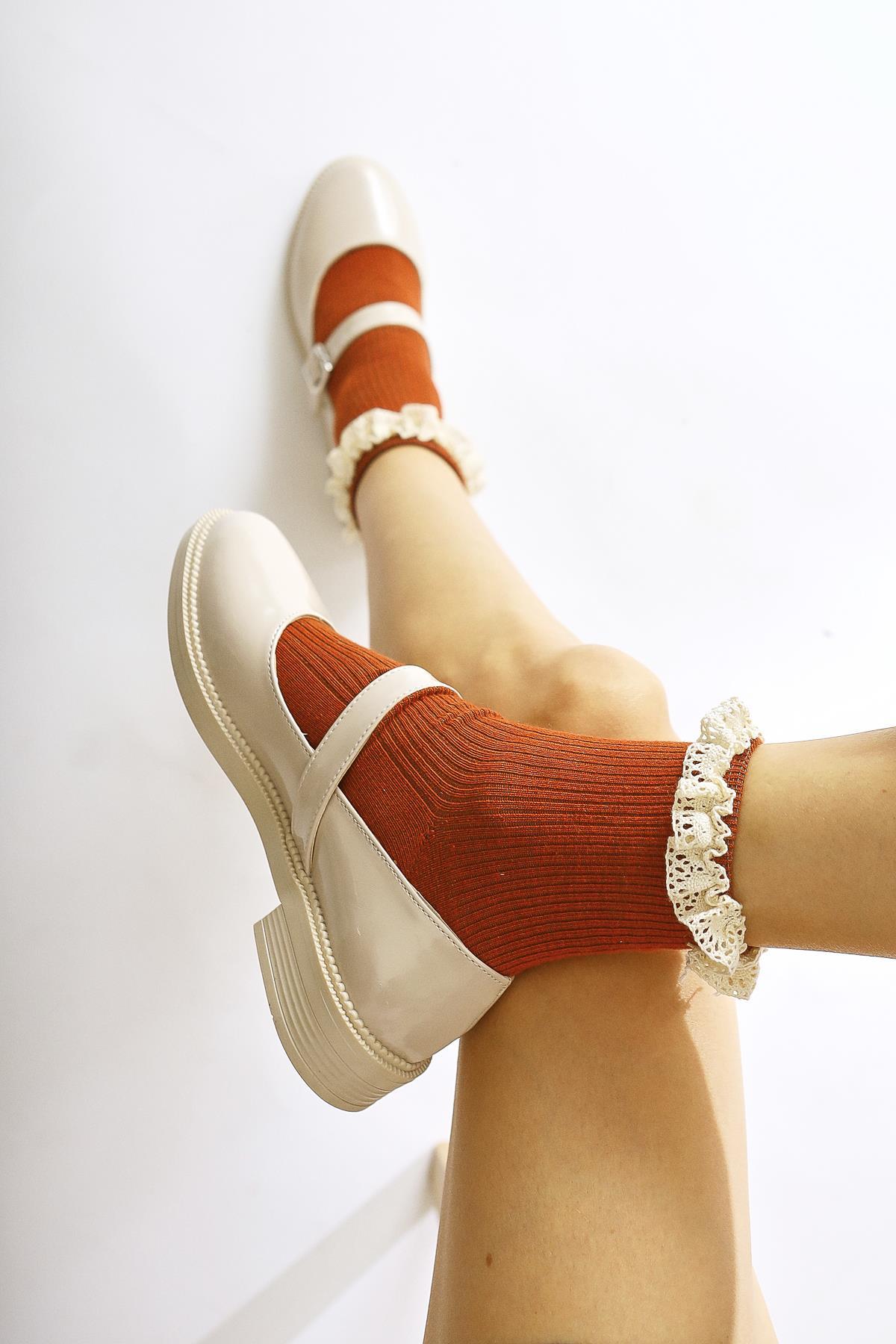 Vivy Beige Patent Leather Round Toe Single Strap Daily Shoes