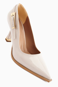 Mithra Beige Patent Pointed Toe Buckle Detailed Women’s Heeled Shoes