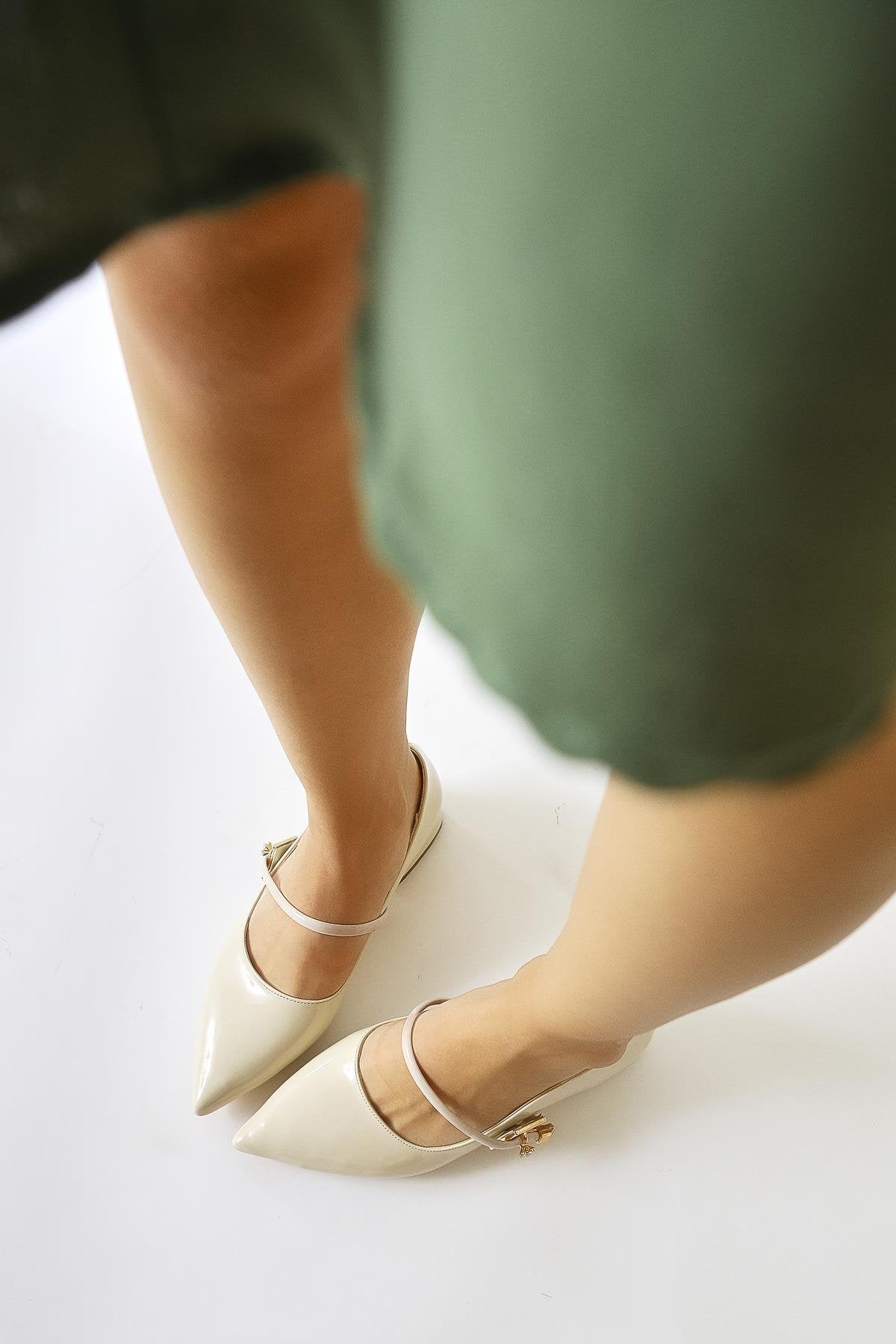 Micha – Beige Patent Pointed-Toe Single-Strap Buckle-Detail Low Heel Daily Shoe (Women)