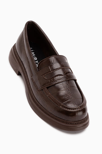 Sienna Brown Crocodile Pattern Women’s Loafer Casual Shoes