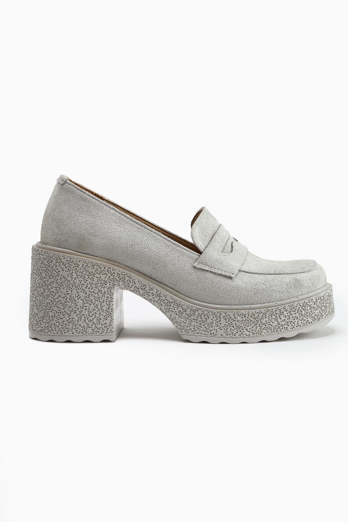 Boi Gray Suede Platform Everyday Women's Shoe