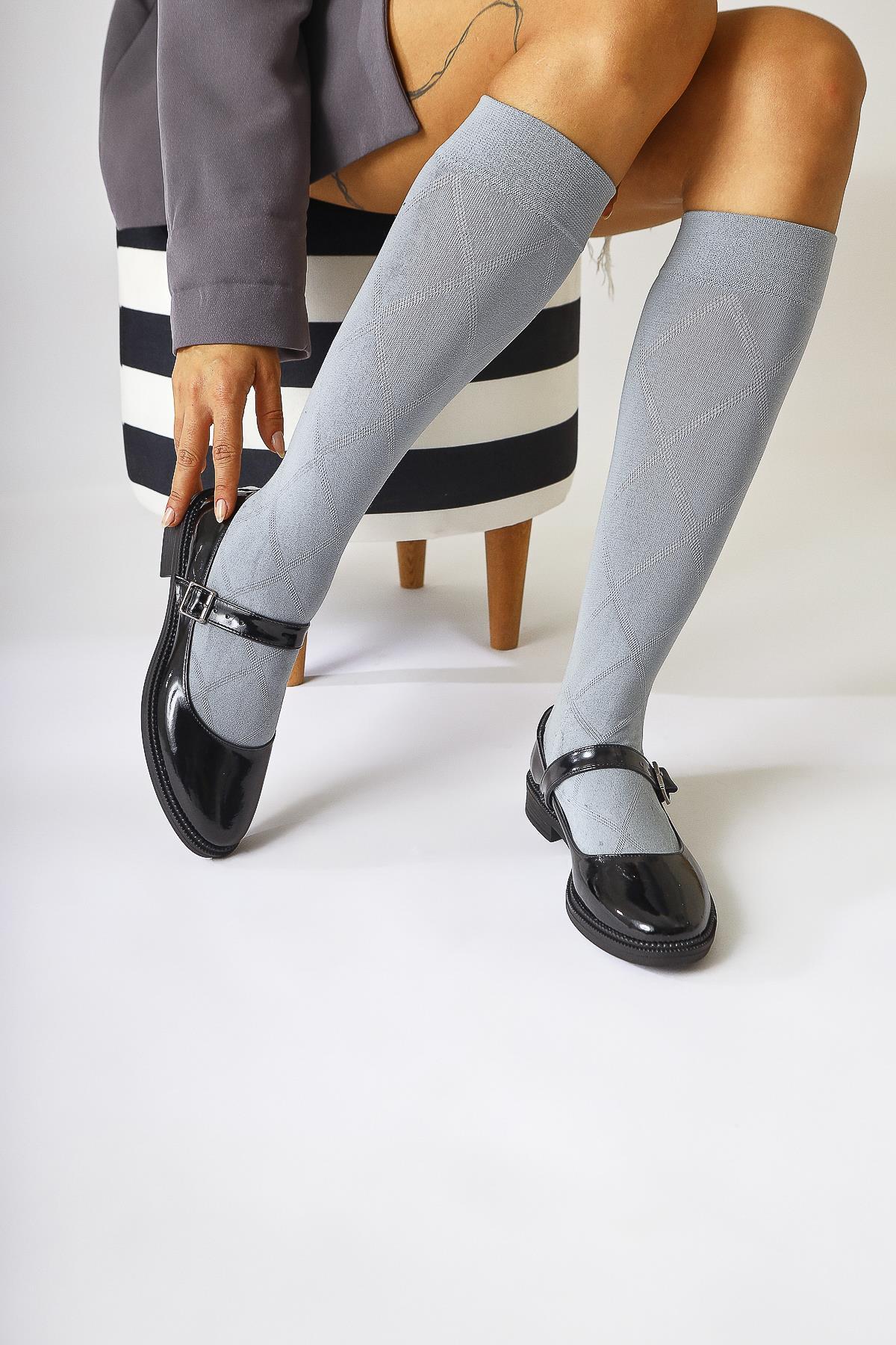 Vivy Black Patent Round Toe Single Strap Everyday Shoe