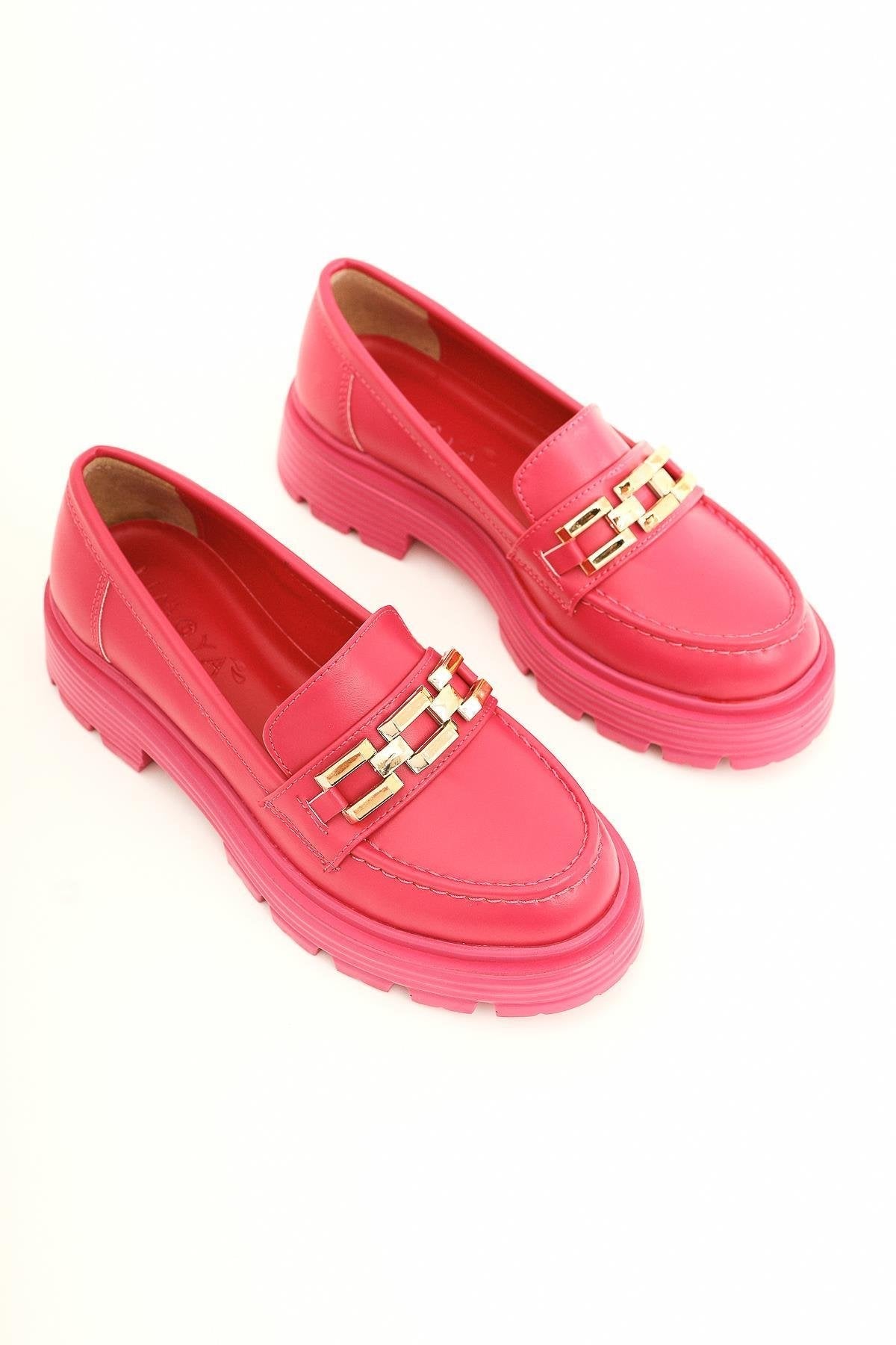 Benaz – Fuchsia Buckle-Detail Oxford Shoe (Women)