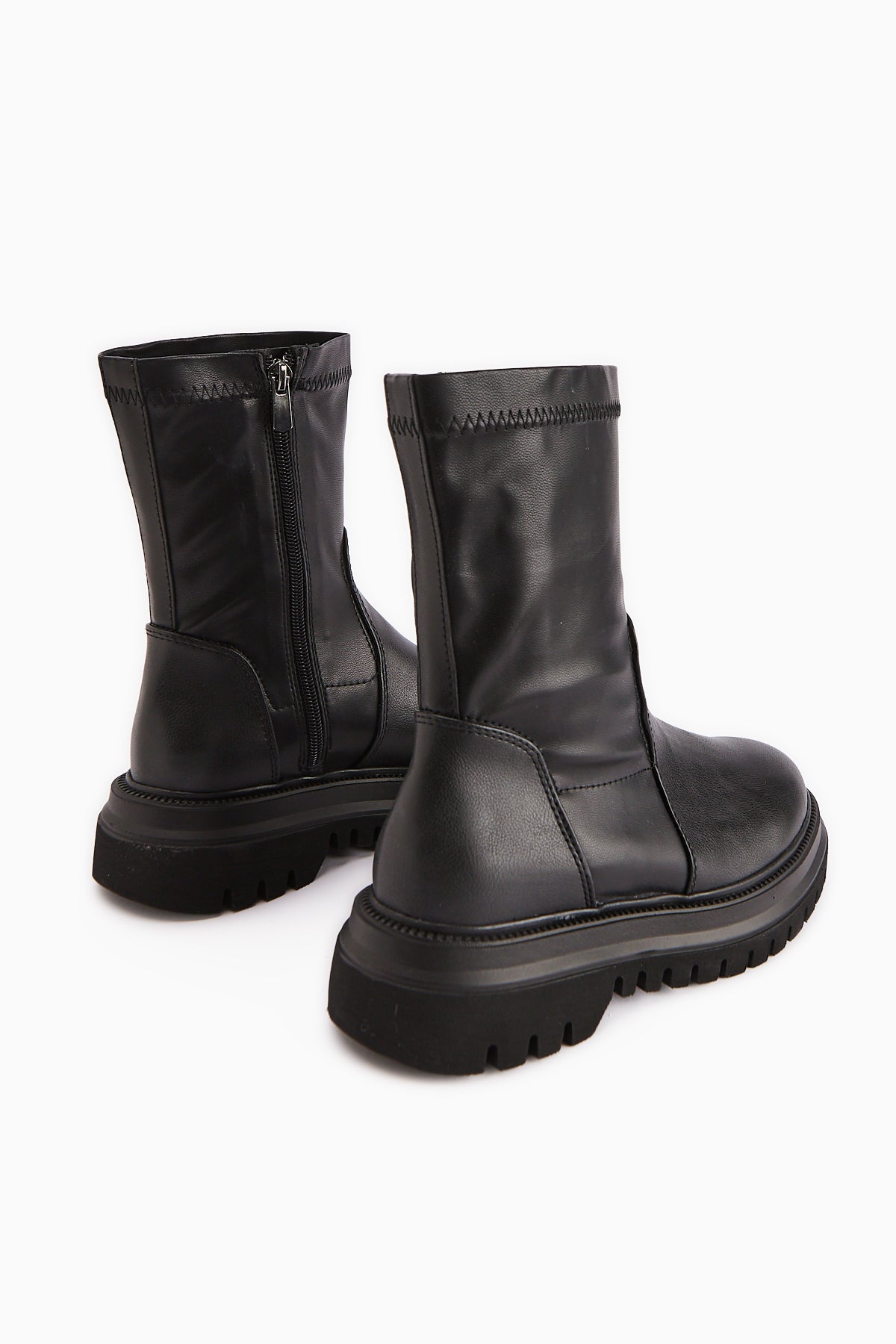 Laimi Black Thick Sole Oval Toe Women’s Boots