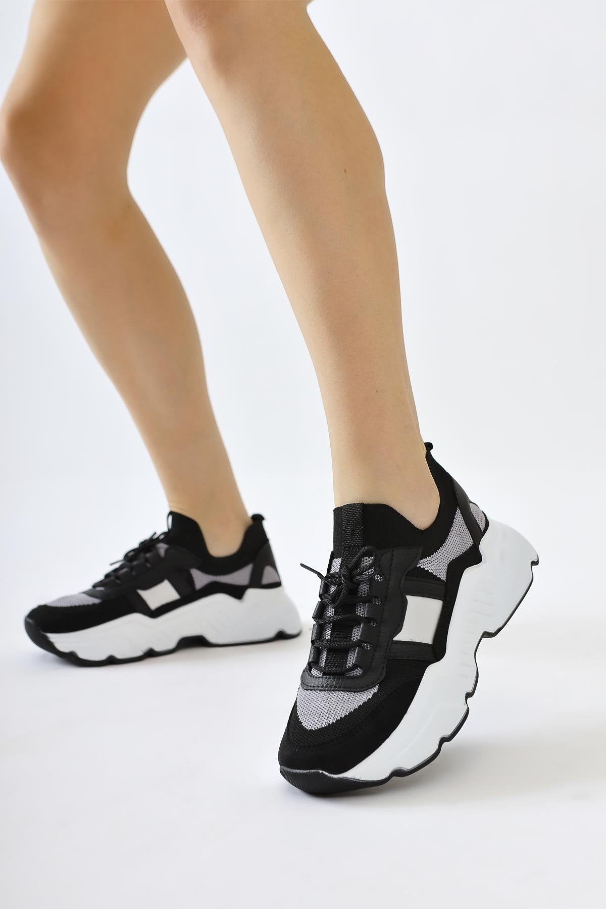 Mireia Black Sneakers with Suede Detail and Weave