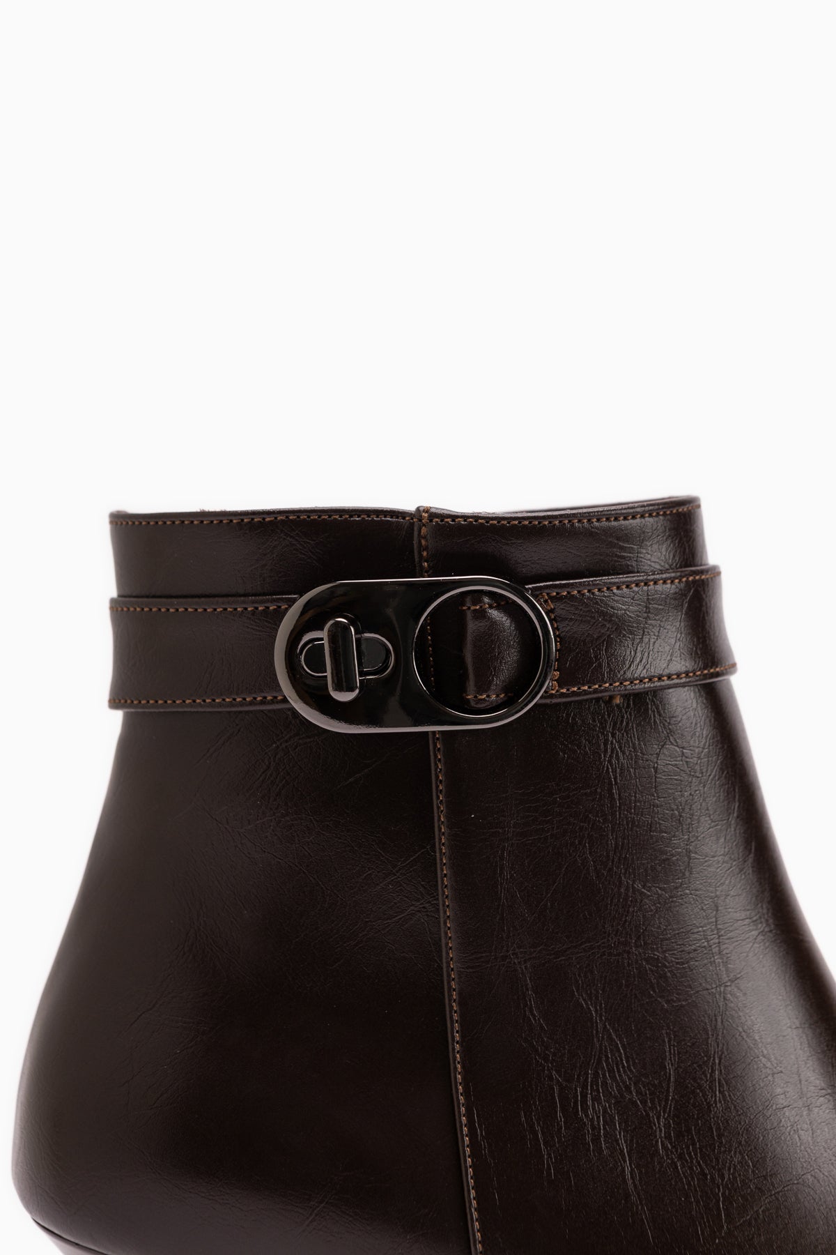 Kathie Brown Buckle Detailed Women’s Boots