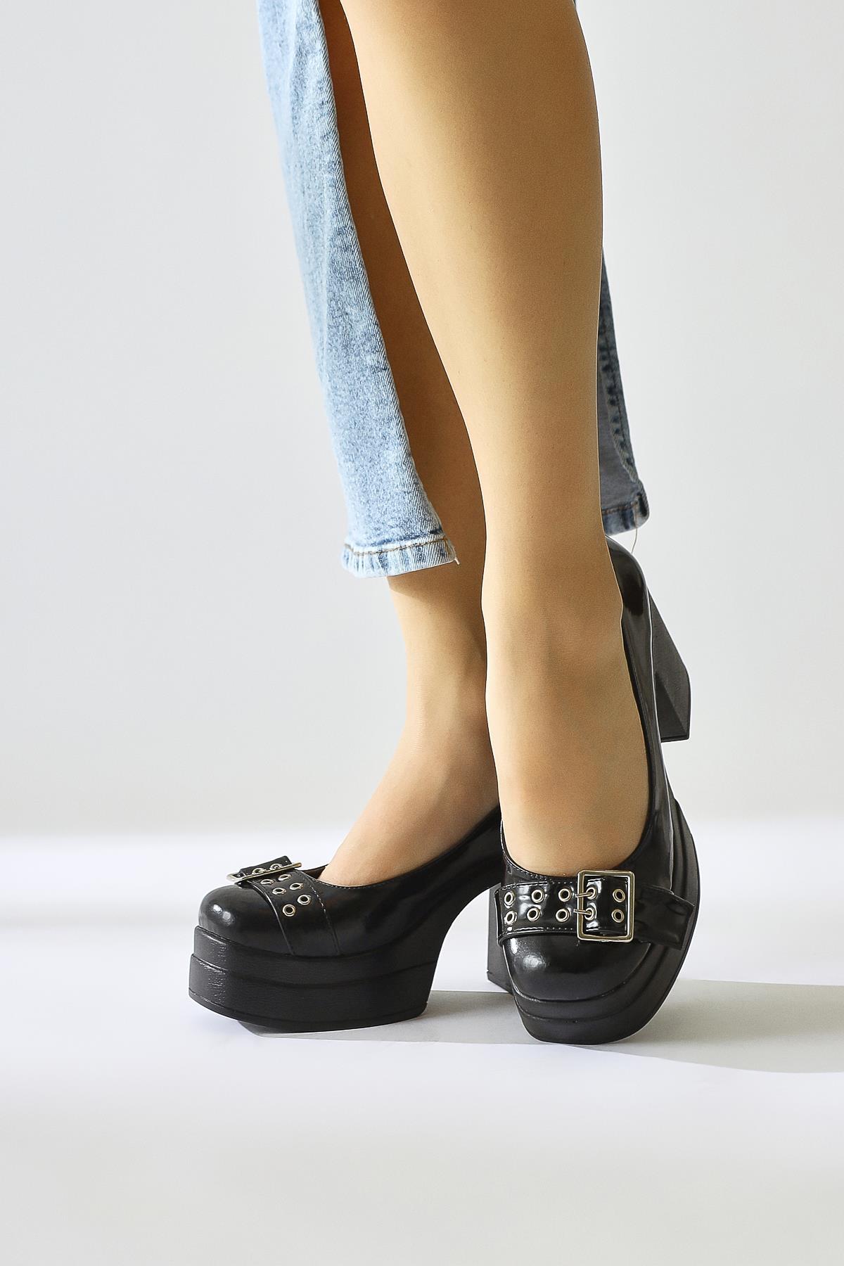 Salin Black Patent Belt Detailed Deep V Heeled Daily Shoes