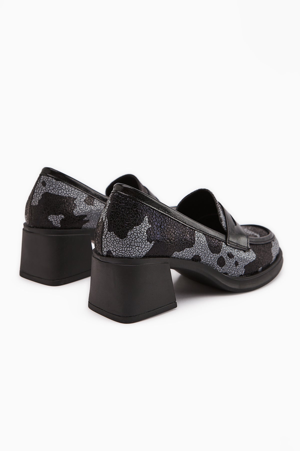 Keyla Black Monochrome Patterned Women's Loafer