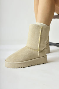 Lena-Birgitta – Beige Suede Vegan Material Vegan Fur-Lined Pull-On Boot (Women)