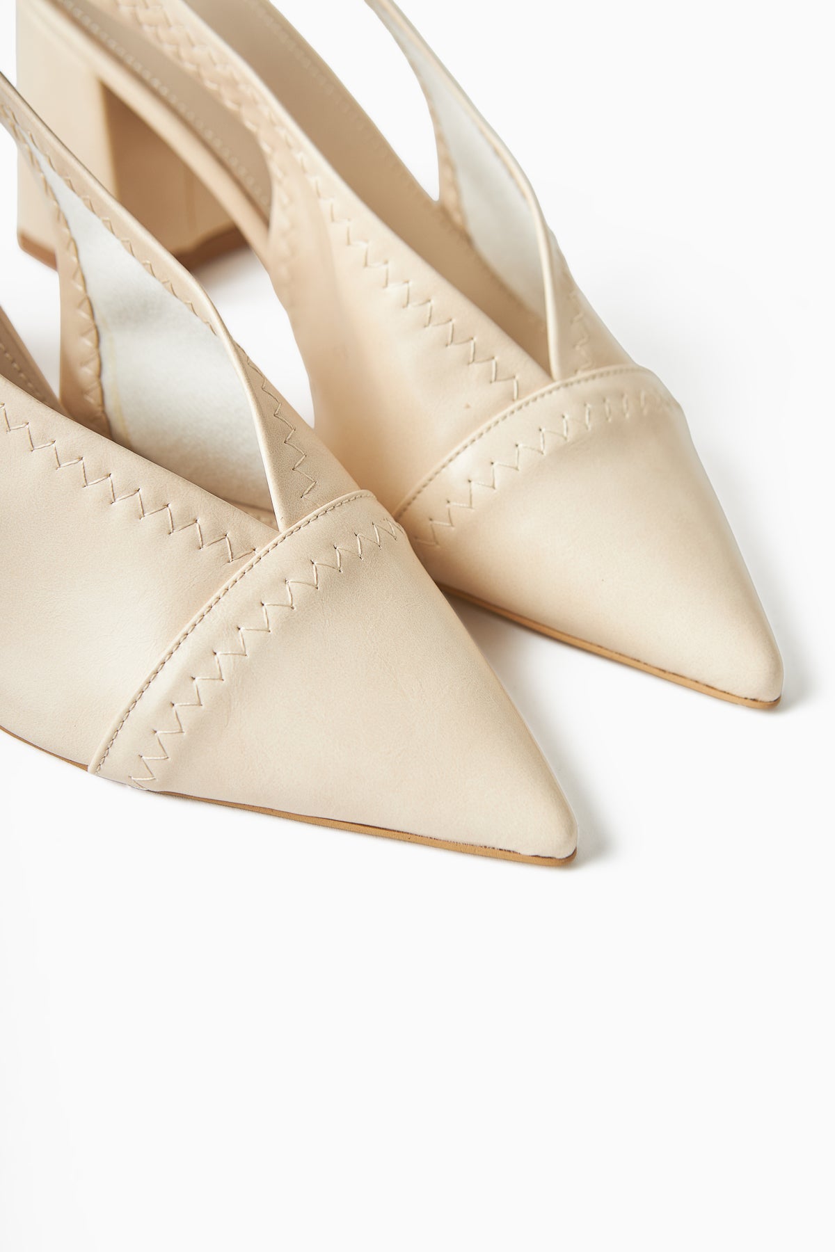 Essie Ecru Pointed Toe Elastic Stitch Detail Thick Heel Women's Shoes