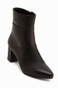 Amalia Genuine Leather Black Heeled Women’s Boots