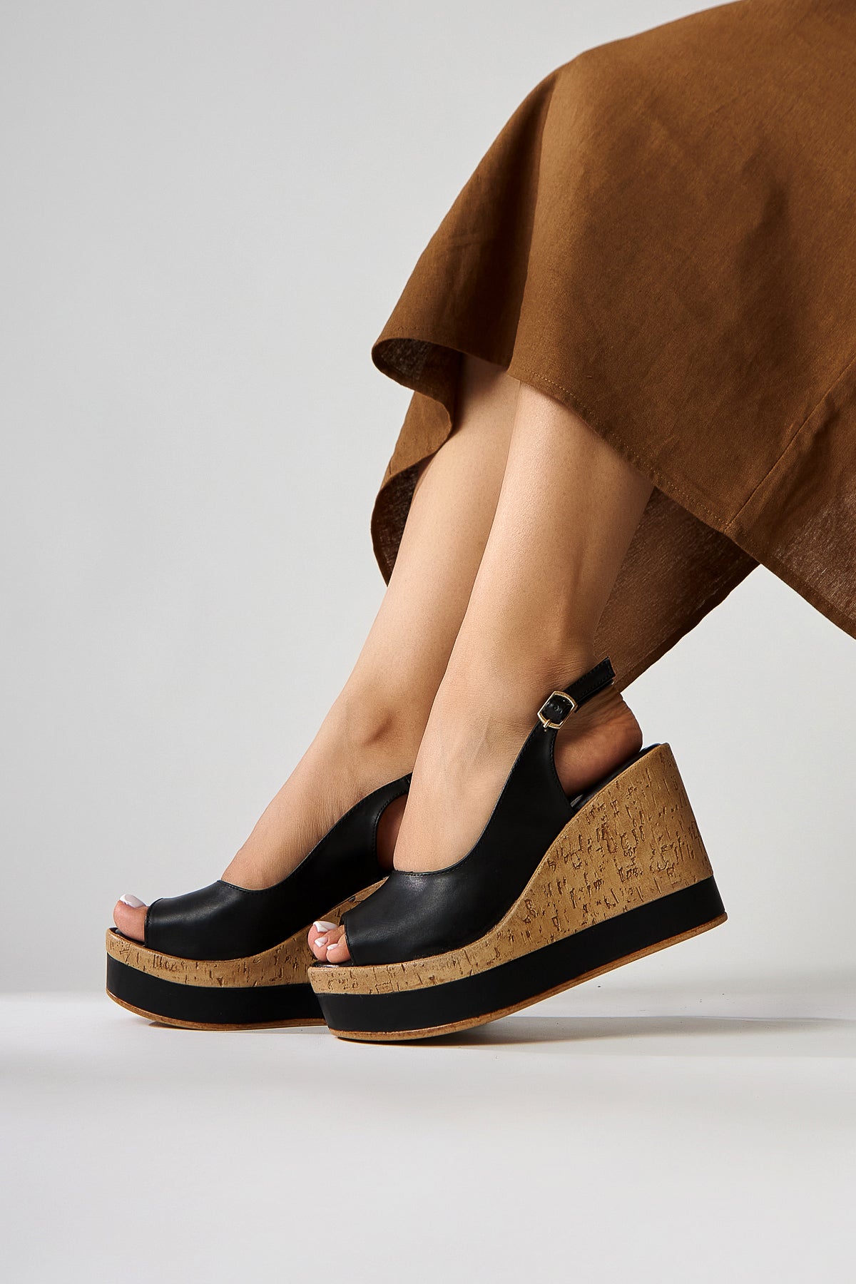 Jenny Women's Black Platform Heels