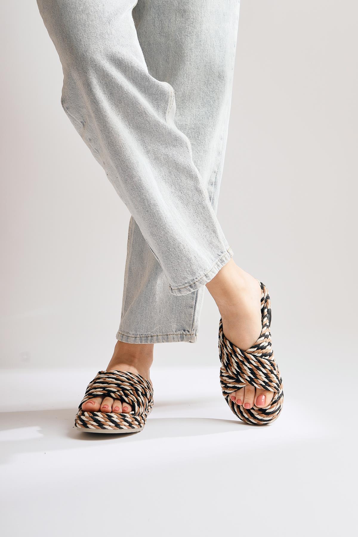 Leiya Black Cross-Strap Rope Slipper