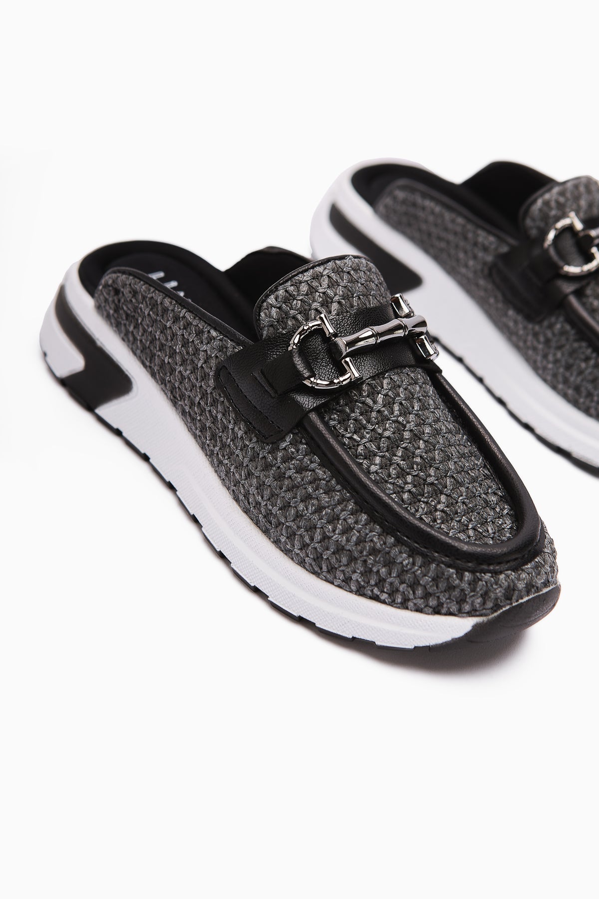 Diana Anthracite Women's Slipper with Buckle Detail and Closed Front in Stylish Straw