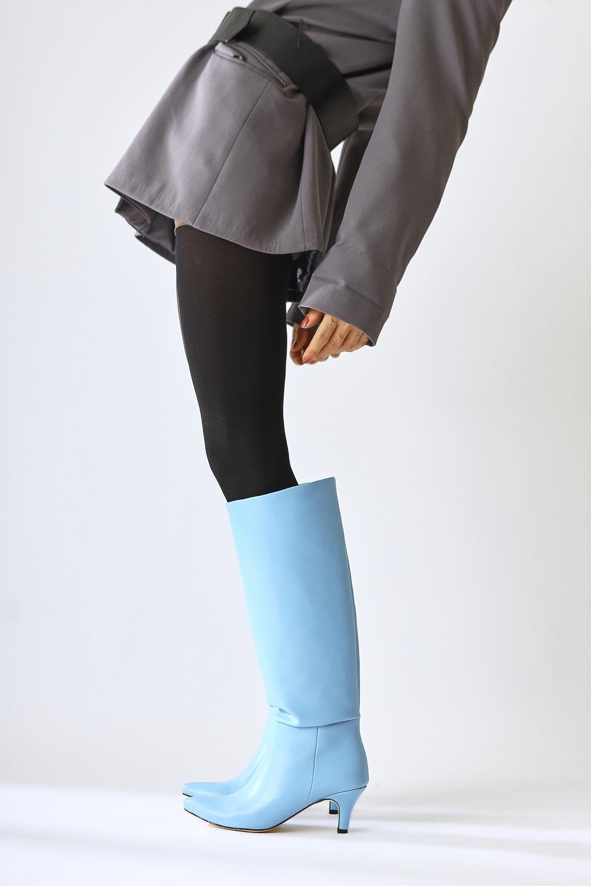 Milika Blue Pointed-Toe Short Heel Pull-On Boots