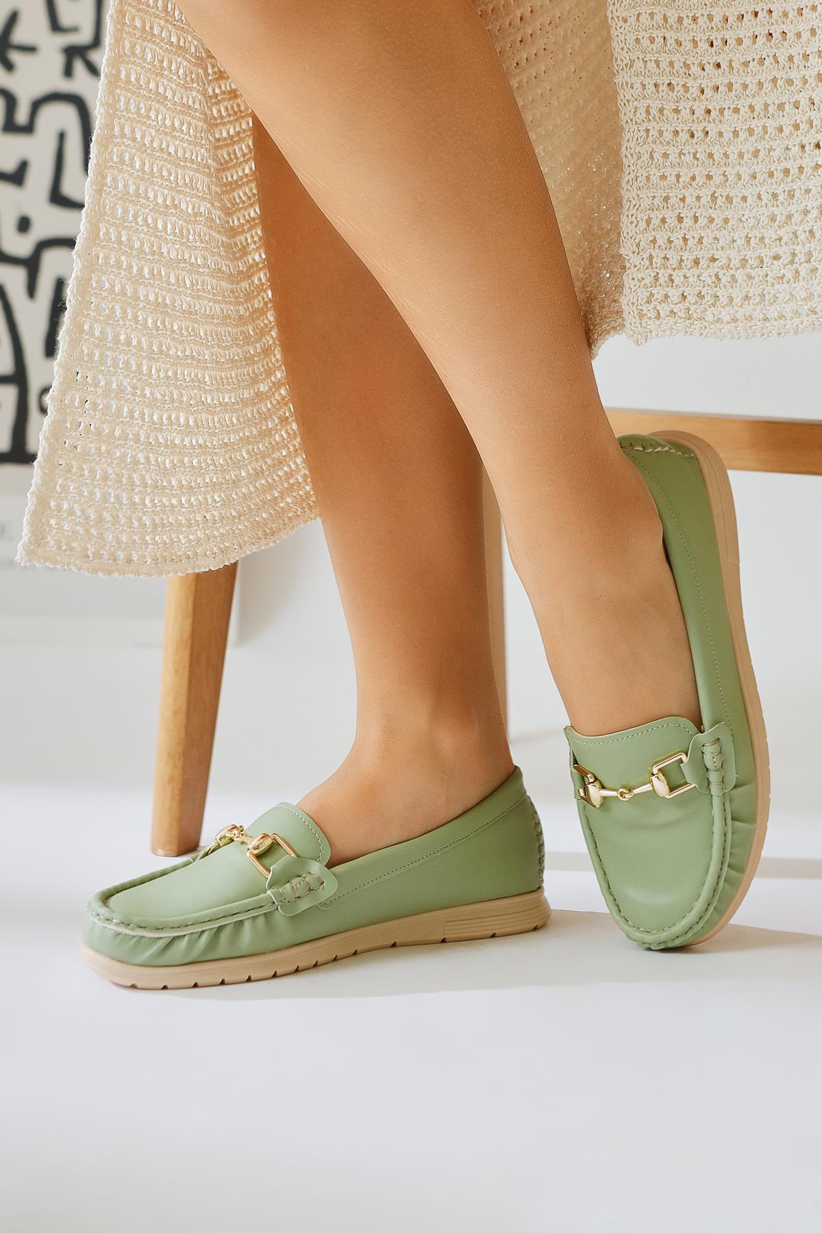 Tola – Green Buckle-Detail Casual Shoe (Women)