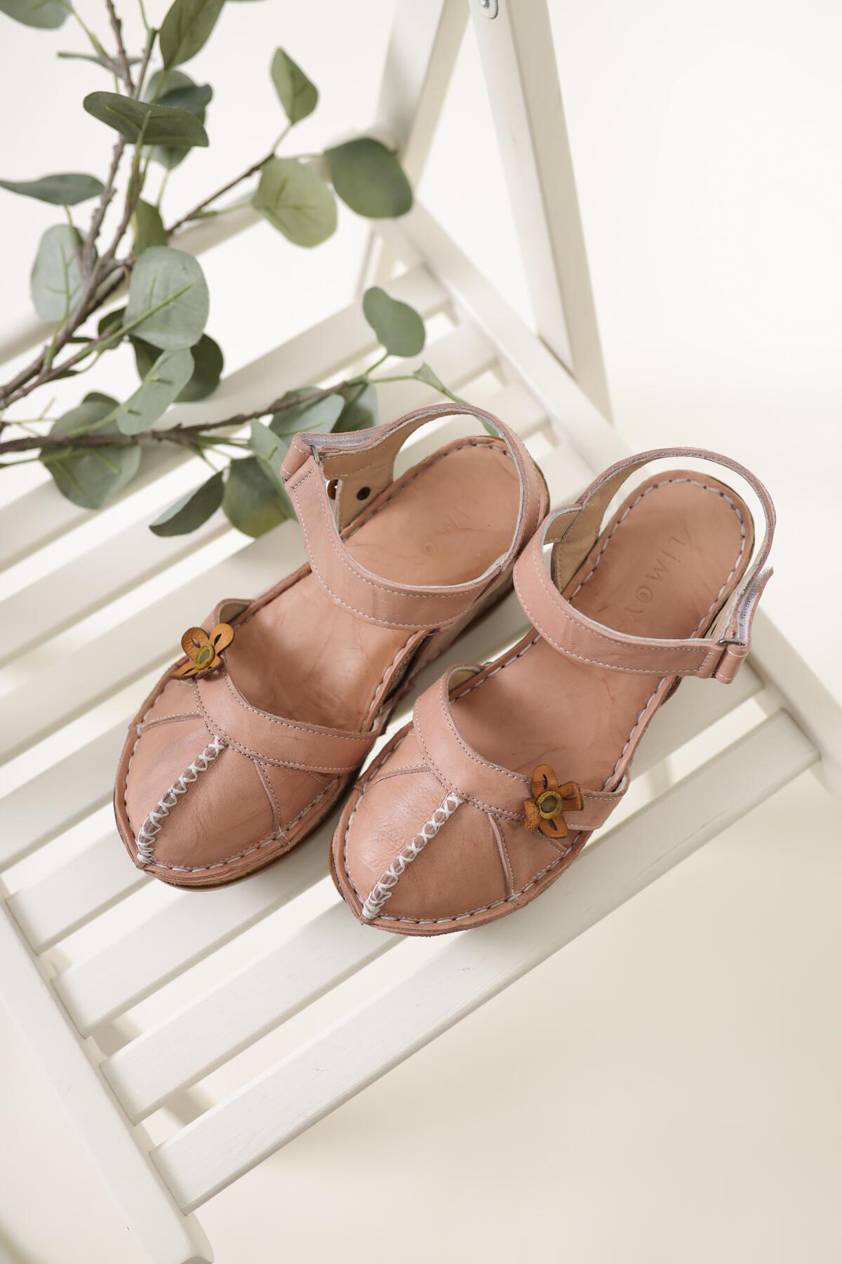 Katlyn – Genuine Leather Blush Floral-Detail Closed-Toe Wedge Sandal (Women)