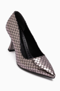 Celestine Platinum Fish Scale Textured Pointed Toe Women’s Stiletto