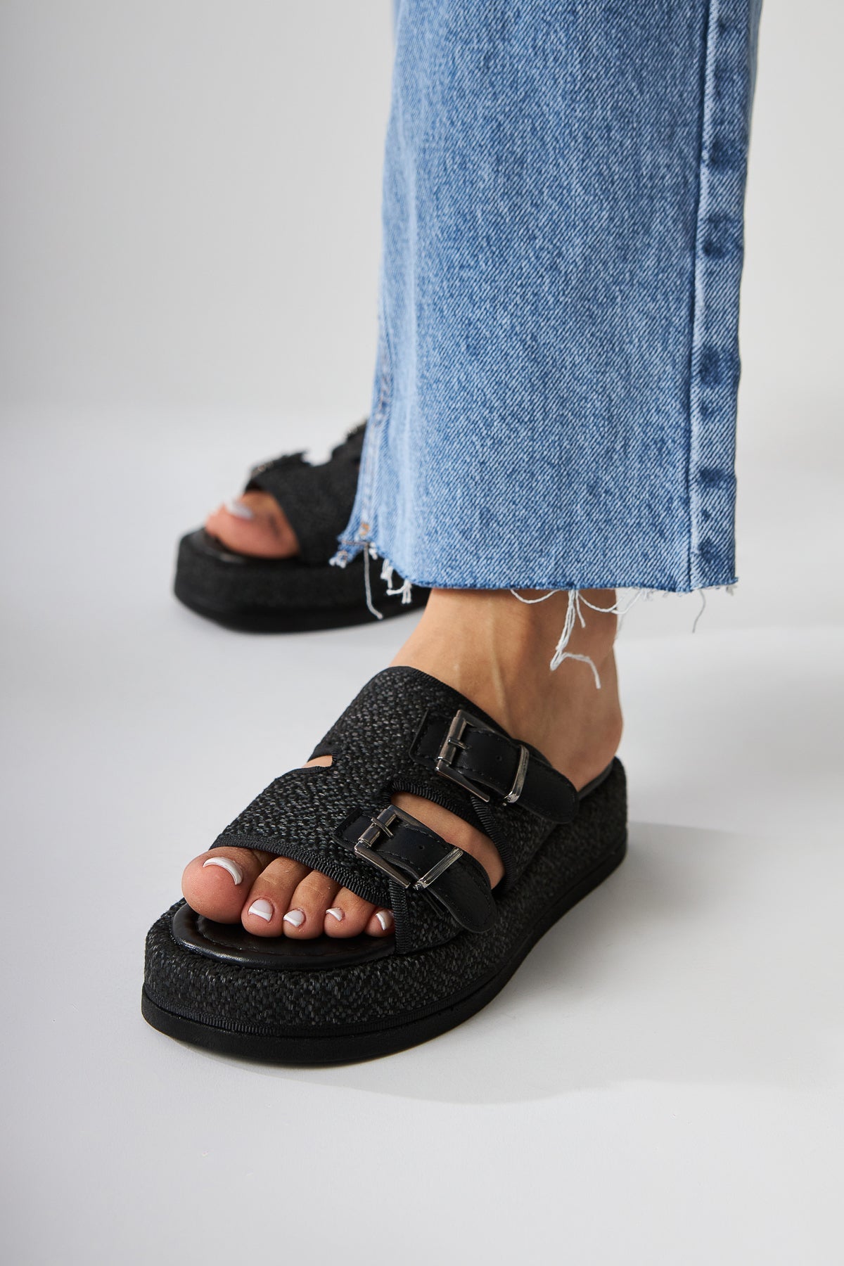 Madina – Black Double-Strap Belted Slide (Women)