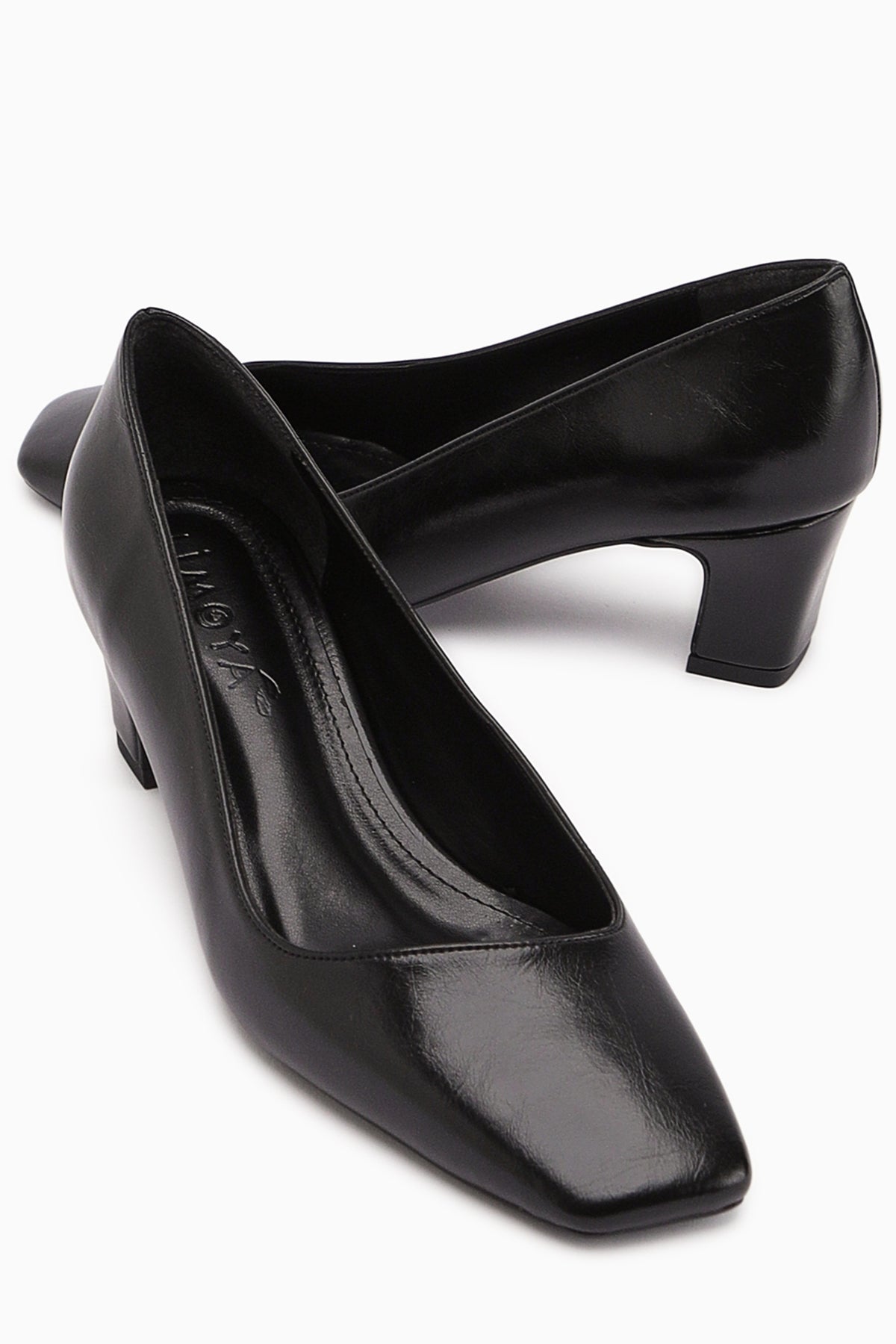 Jelina Black Chunky Heeled Women's Shoes
