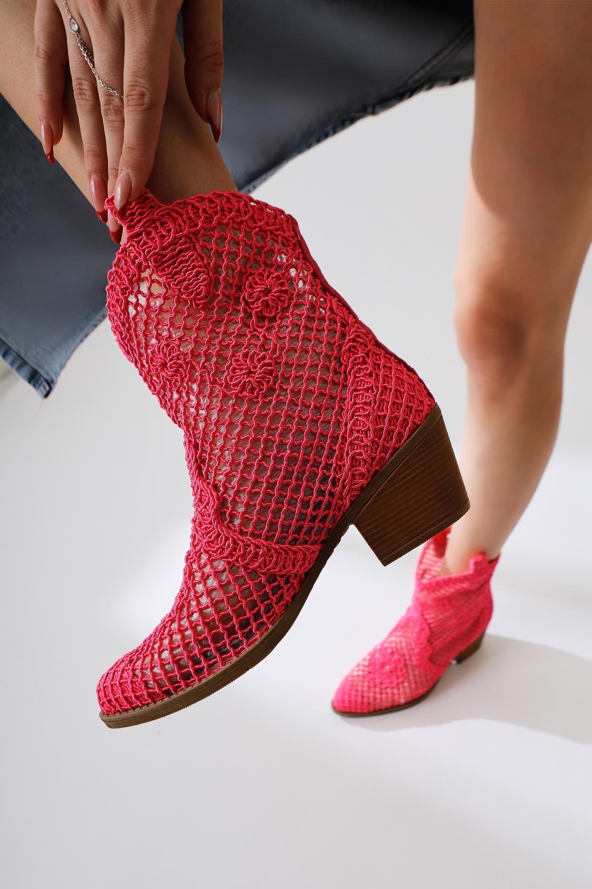 Tersa – Fuchsia Short-Shaft Woven-Lace Floral-Detail Cowboy Summer Boot (Women)