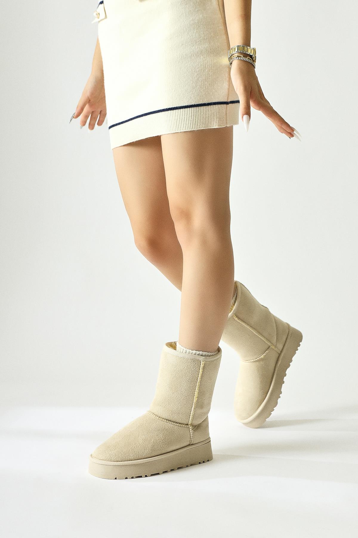 Lena-Birgitta – Beige Suede Vegan Material Vegan Fur-Lined Pull-On Boot (Women)