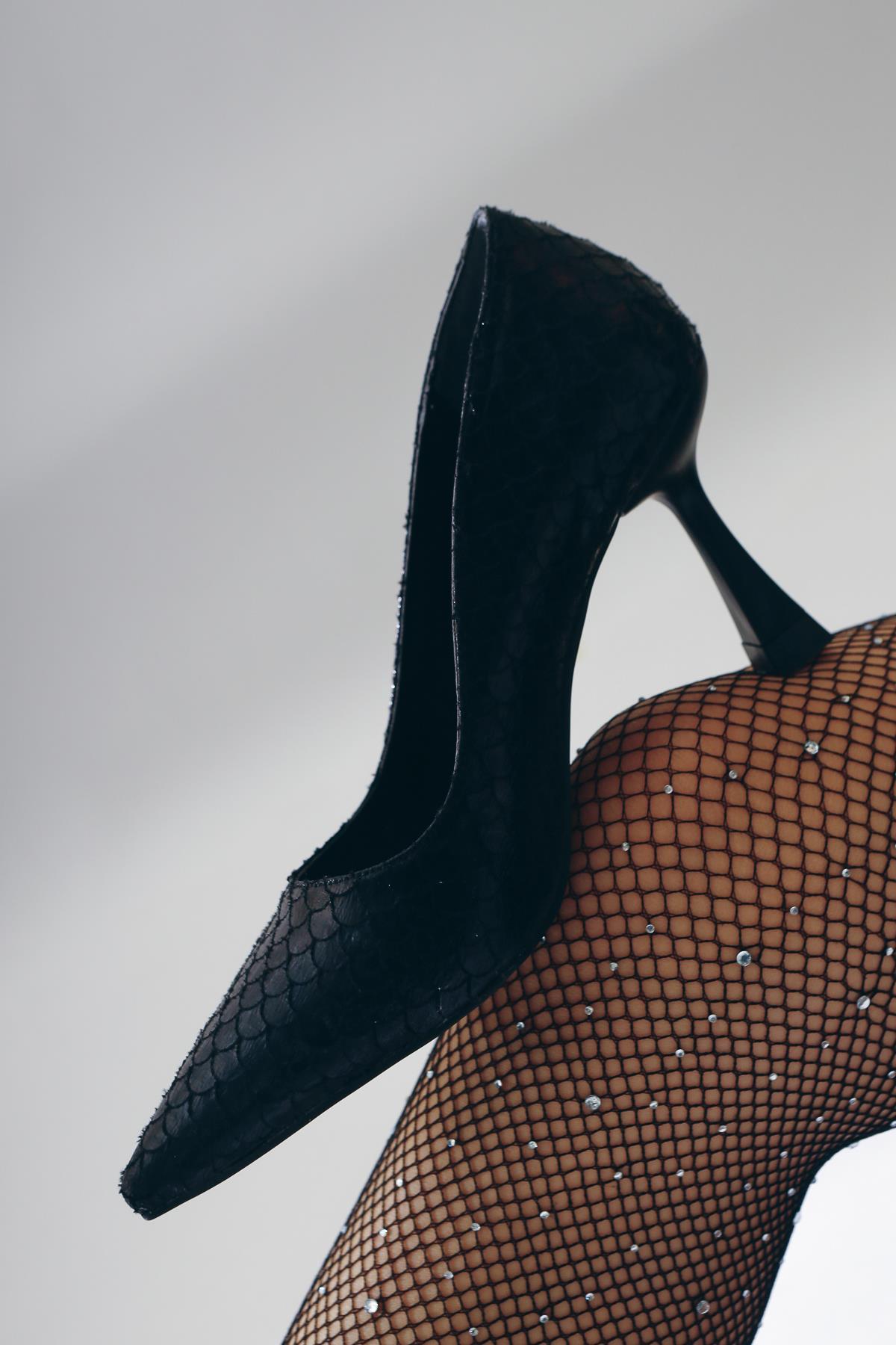 Celestine – Black Fish-Scale Textured Pointed-Toe Stiletto (Women)