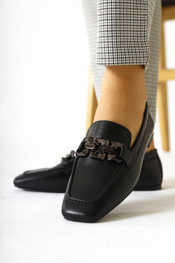 Asmin Genuine Leather Black Buckle Detailed Women’s Daily Shoes