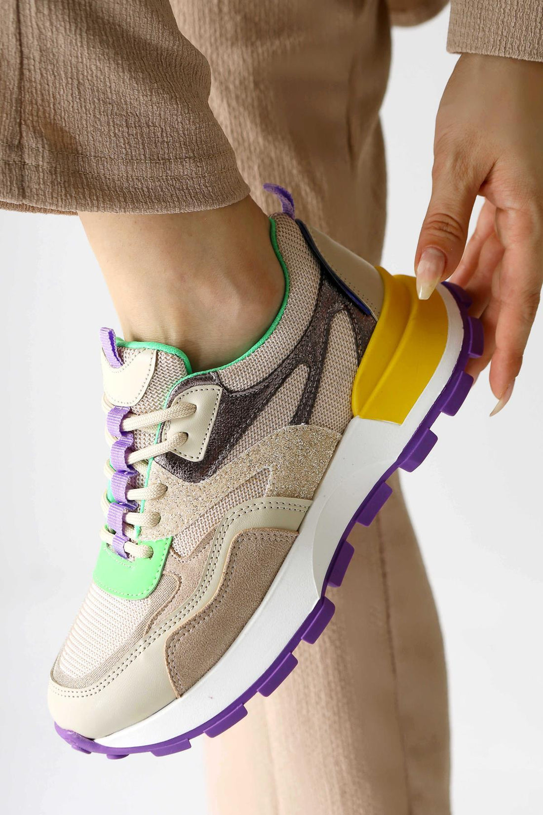 Netta Multicolor (Green) Mesh Detailed Lace-Up Sneakers